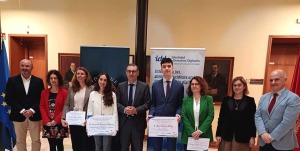 Entrega de galardones a los mejores trabajos de investigacin de la segunda edicin del Premio Ctedra Fundacin Integra sobre Identidad y Derechos Digitales de la Universidad de Murcia