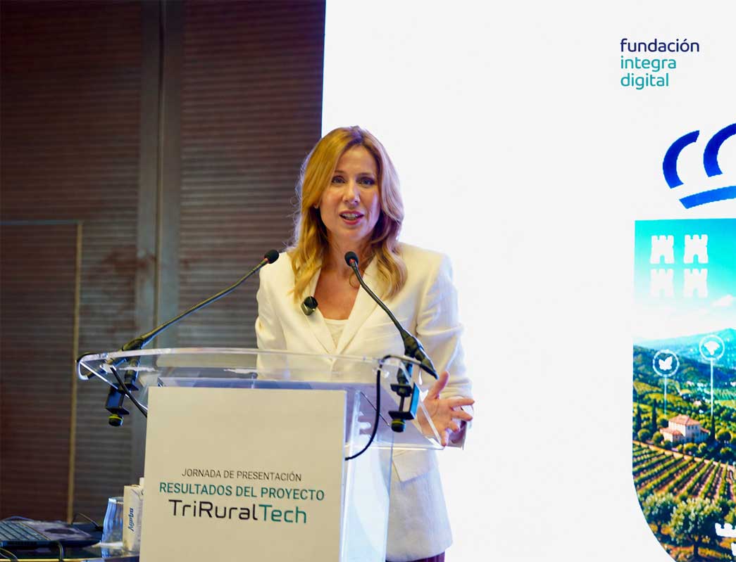 La consejera de Econom�a, Hacienda, Portavoc�a, Fondos Europeos y Transformaci�n Digital, Marisa L�pez Arag�n, durante su intervenci�n